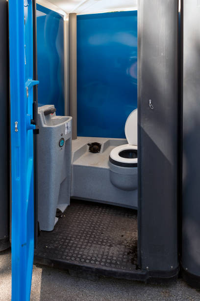 Best Portable restroom trailer rental  in Shallowater, TX